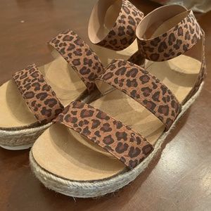 Time And Tru platform sandals!